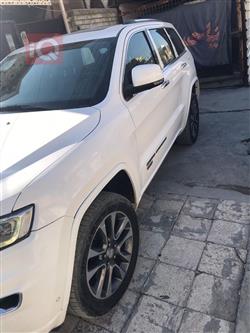 جيب جراند شيروكي